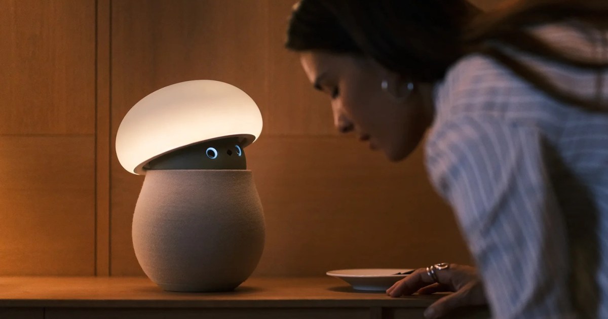 Mori AI Companion Robot Uses Movement and Sound to React